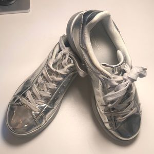 Silver Sneakers (like Stan Smiths)